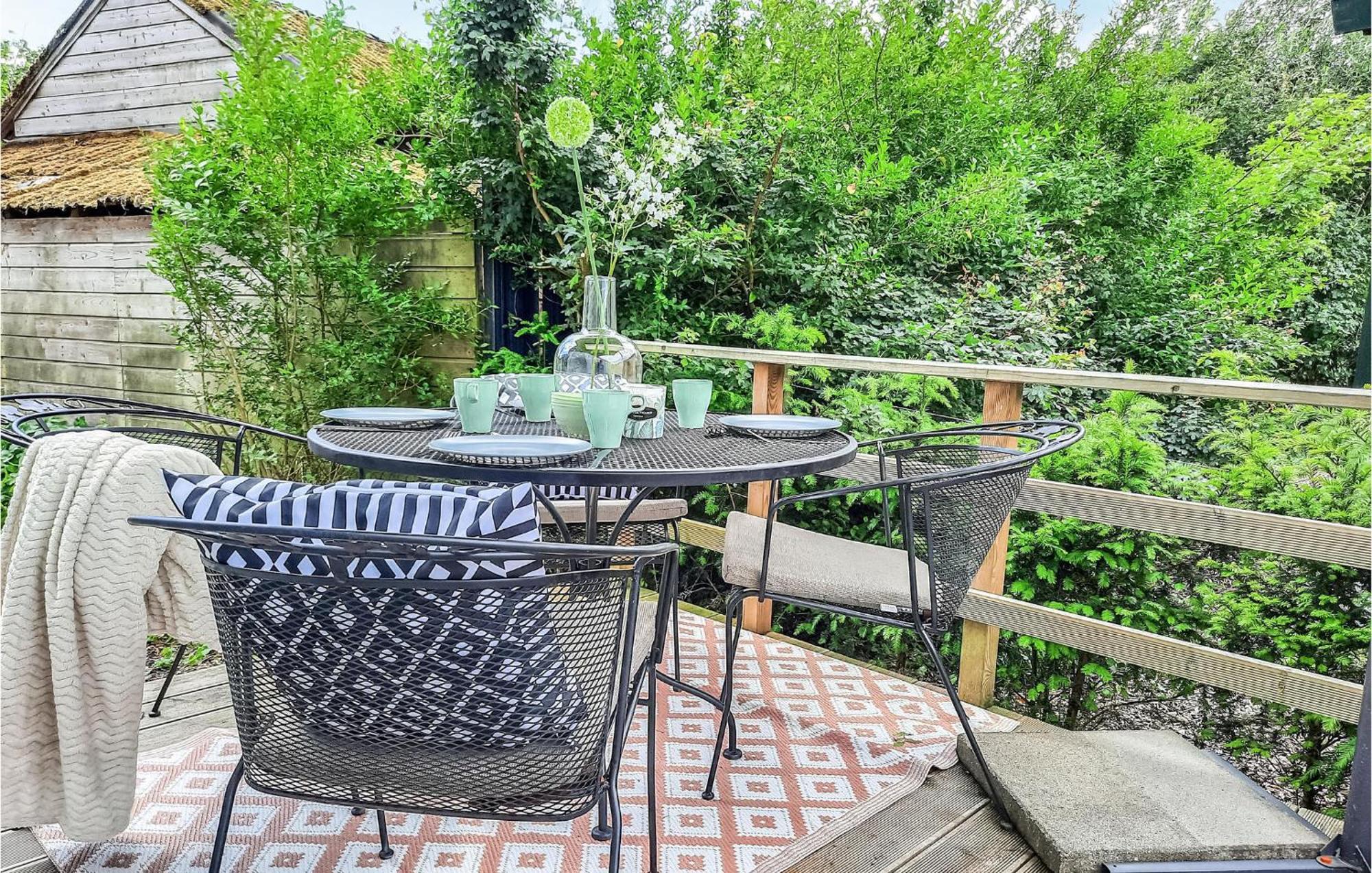 3 Bedroom Beautiful Home In Heinkenszand Extérieur photo